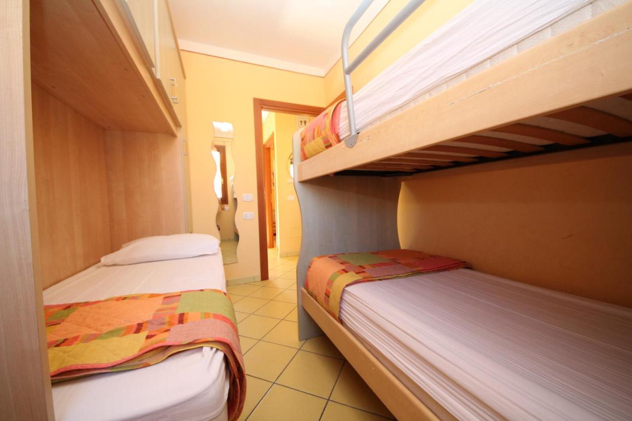 Residence Sole E Mare Appartamenti Rosolina Mare Eksteriør billede