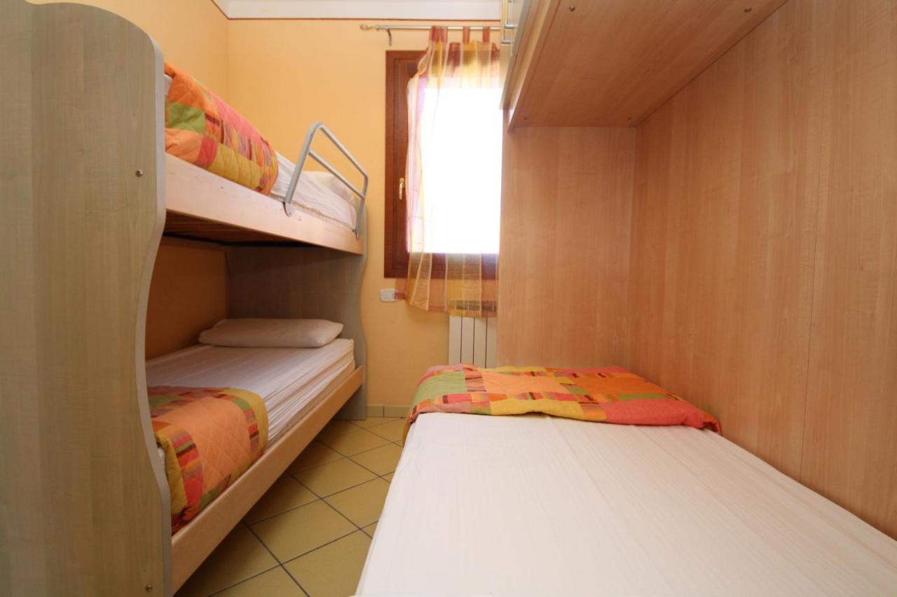 Residence Sole E Mare Appartamenti Rosolina Mare Eksteriør billede